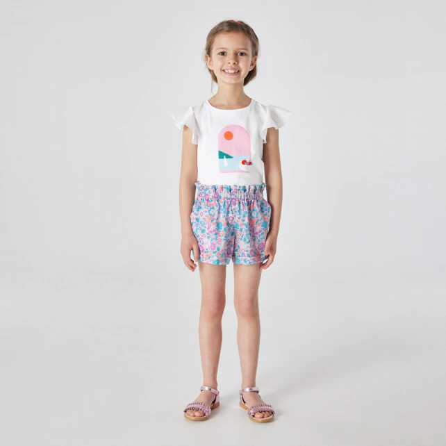 Girl ruffled T-shirt