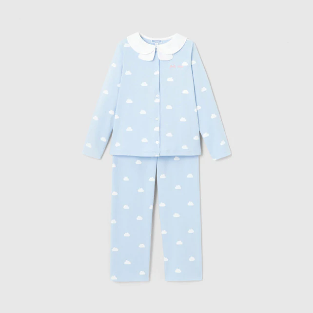 Girl cloud pattern pajamas