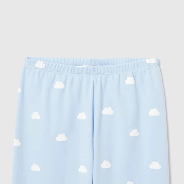 Girl cloud pattern pajamas