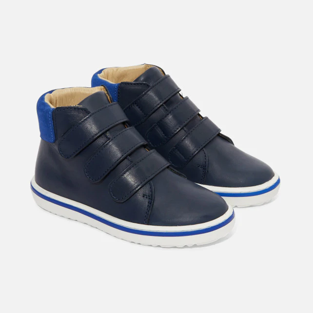 Boy high-top leather tennis shoes